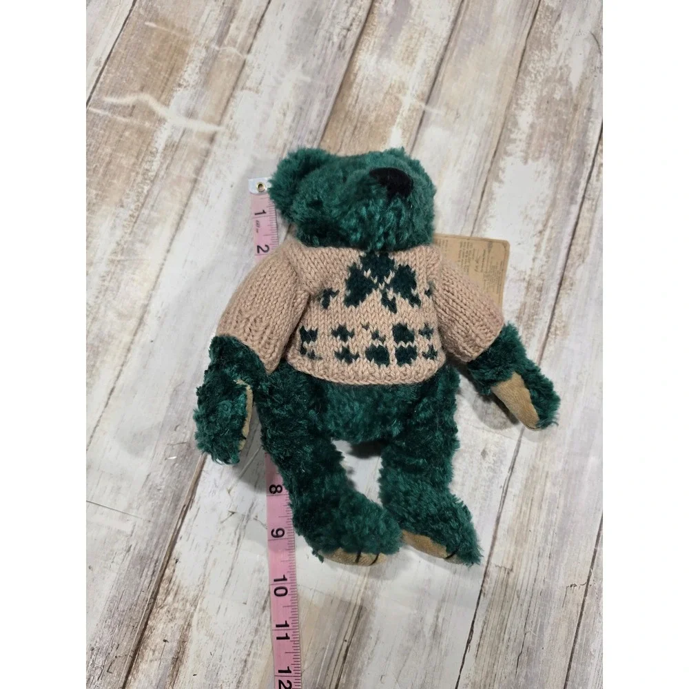 Boyds Bears Artisan Series McShamus‎ Green Plush Teddy Bear in Pine Tree Sweater